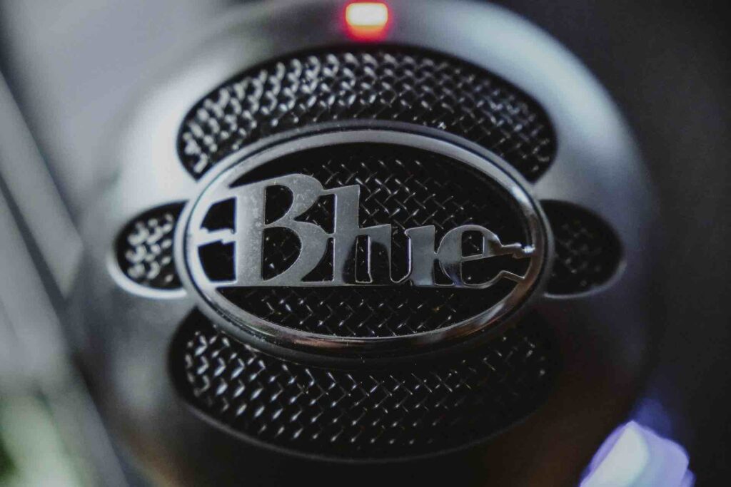 blue snowball microphone